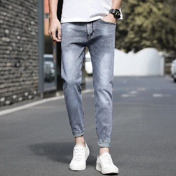 Мужские джинсовые брюки из 9 точек, корейская версия светлого цвета, модный летний тонкий фасон, приталенная посадка из 9 точек, маленькие ножки